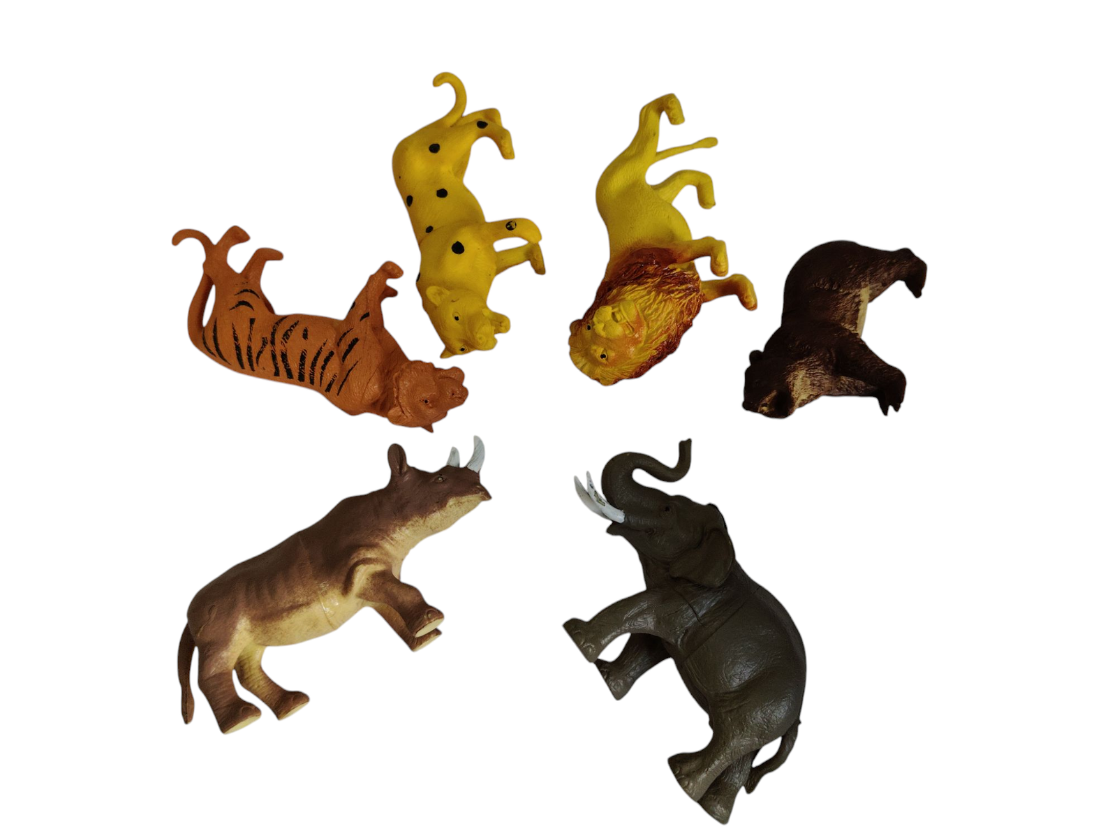 MT 6pcs wild animals jumbo set(rubber) for kids age(0-3Y) - Image 4